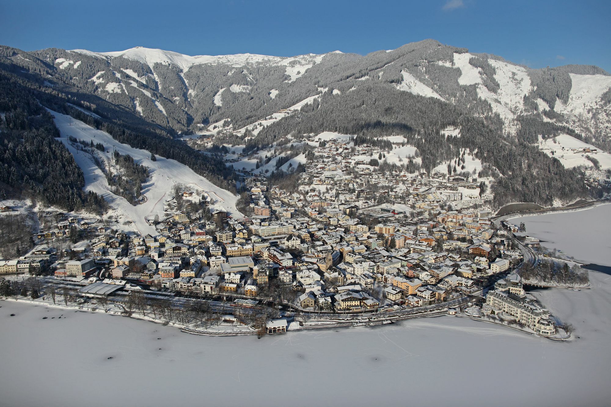 Ski-n-lake City